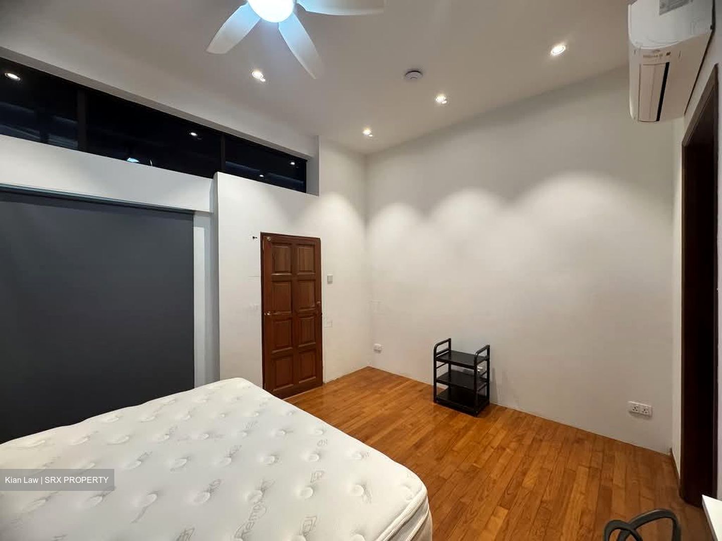 Sembawang Hills Estate (D20), Terrace #582395801
